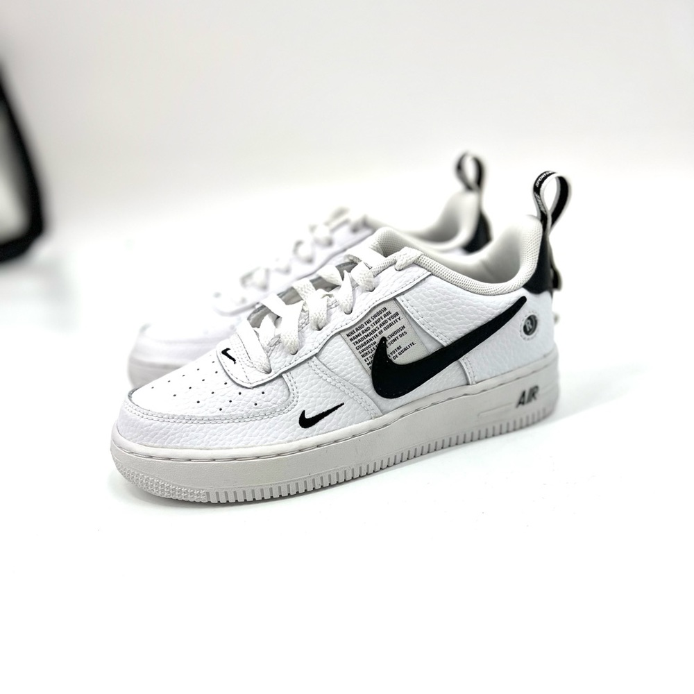 Nike Air Force 1 LV8 Utility Overbranding ‘Pure Platinum/Black’ GS Size 4Y